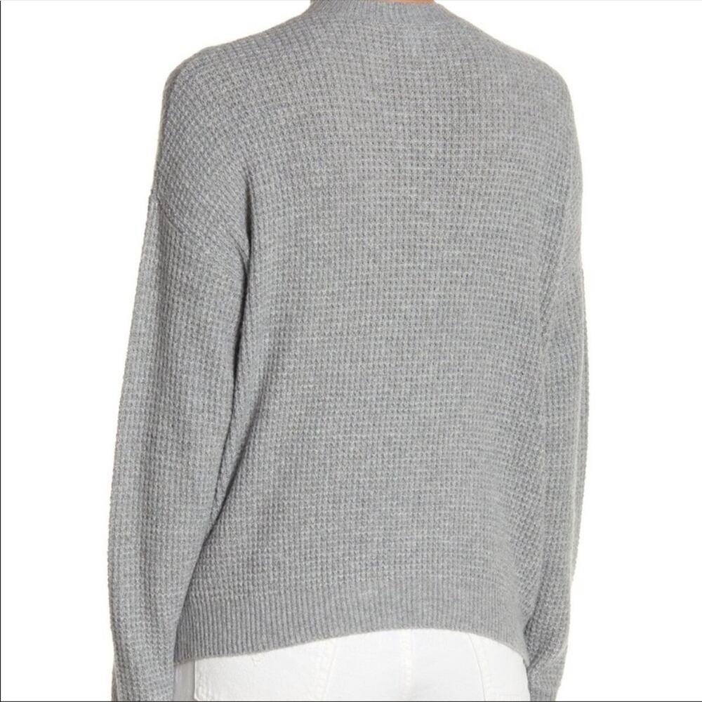 Abound Green Golf and Gray Sweater Set - Picture 6 of 12
